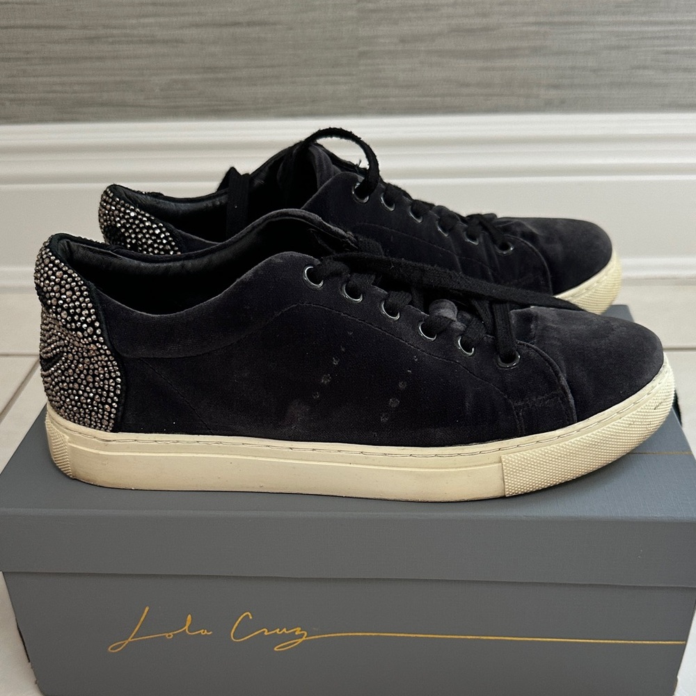 Lola Cruz Black Women’s sneaker with Studded Detail